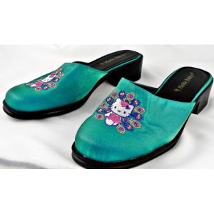 Hello Kitty Slip-on Shoes Size 7 1/2 (US)