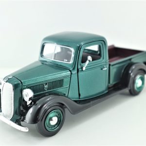 1937 Ford Pickup Truck Die-cast 1:24 Scale Model Car | Green